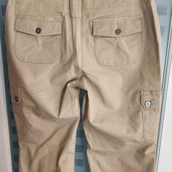 I.E. Relaxed Cargo Pants (size 10) - Picture 6 of 7